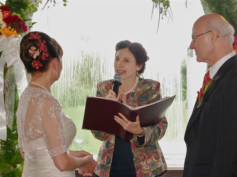 Beautiful Jewish and Interfaith Weddings by Rabbi & Cantor Jill Hausman